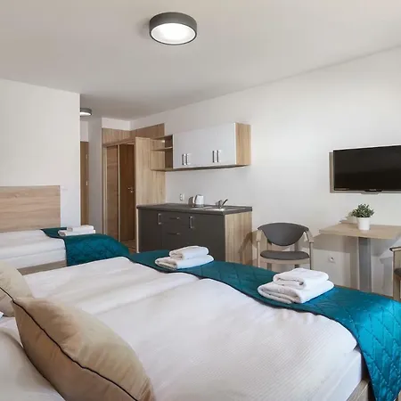 Pauza Ястарня