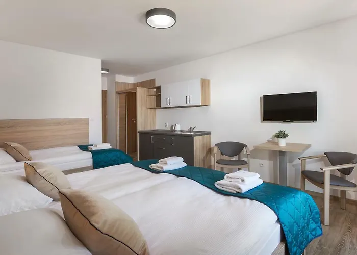 Pauza ياستارنيا